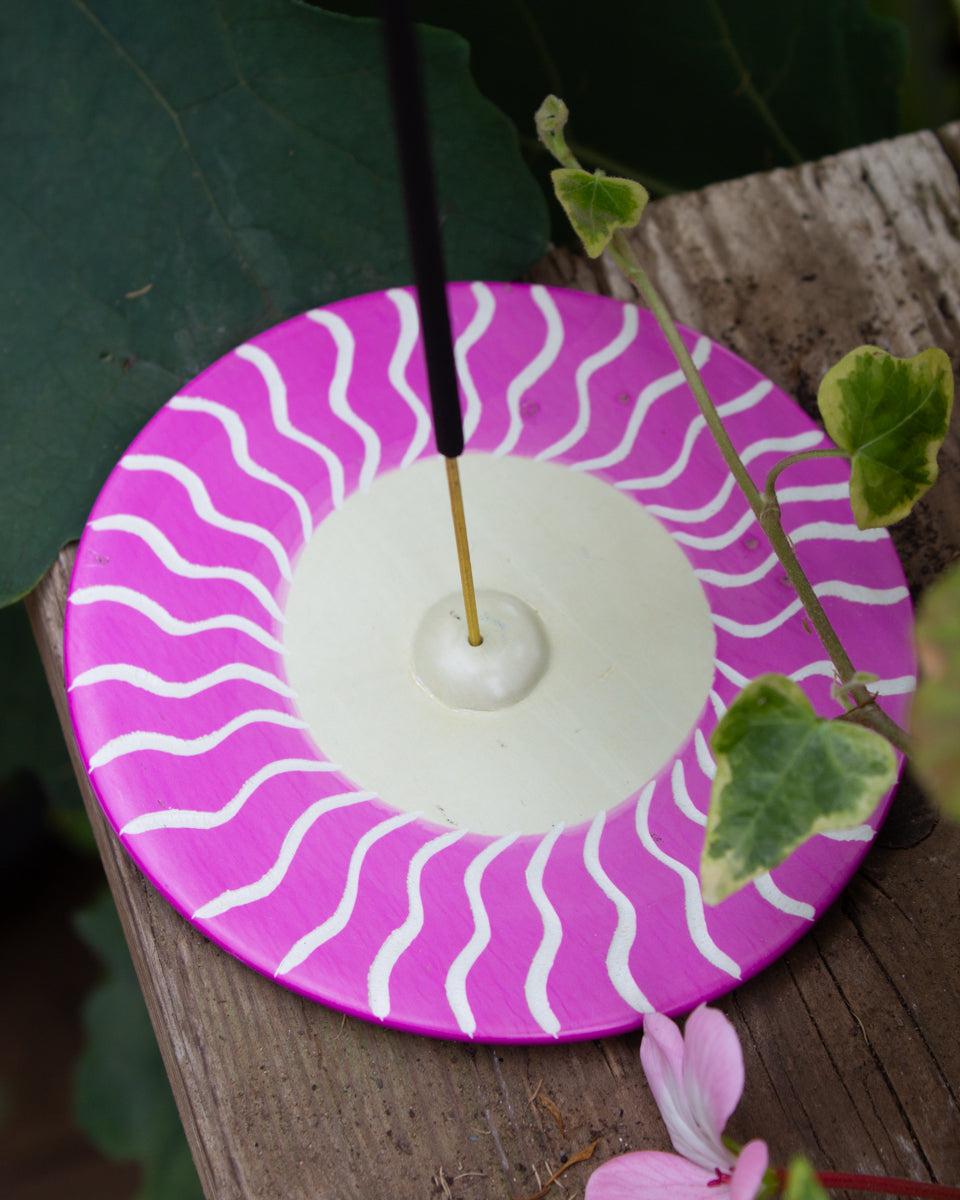 Kenyan Soapstone Round Incense Holder 'Pink Waves'