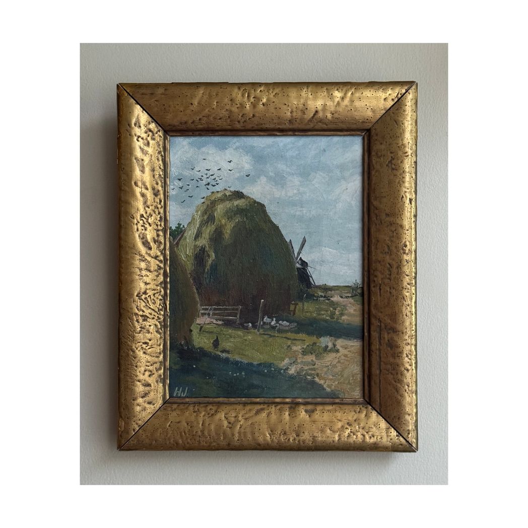 HAYSTACK WITH BIRDS