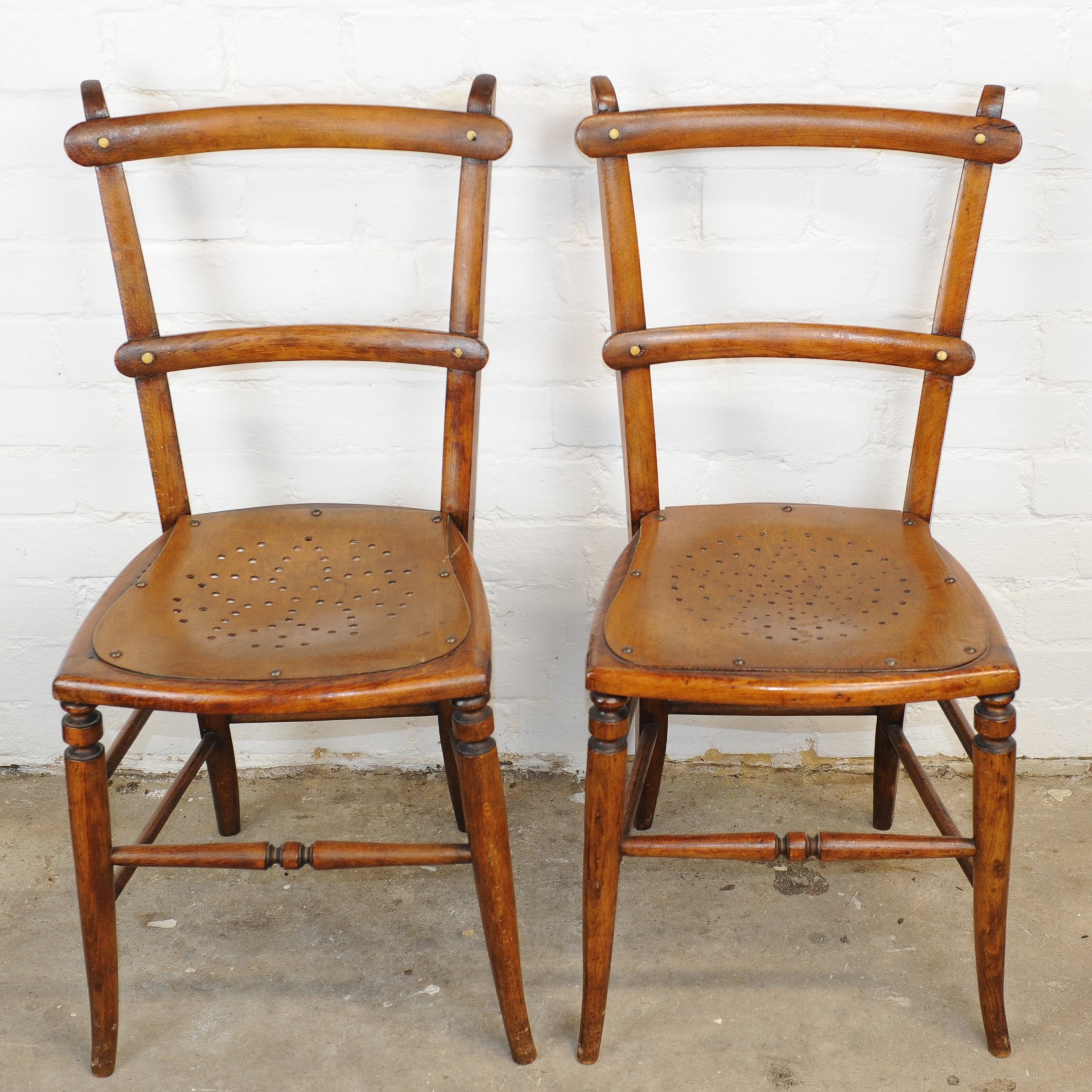 Luterma Estonia Vintage Wooden Dining Chairs | Set of Two