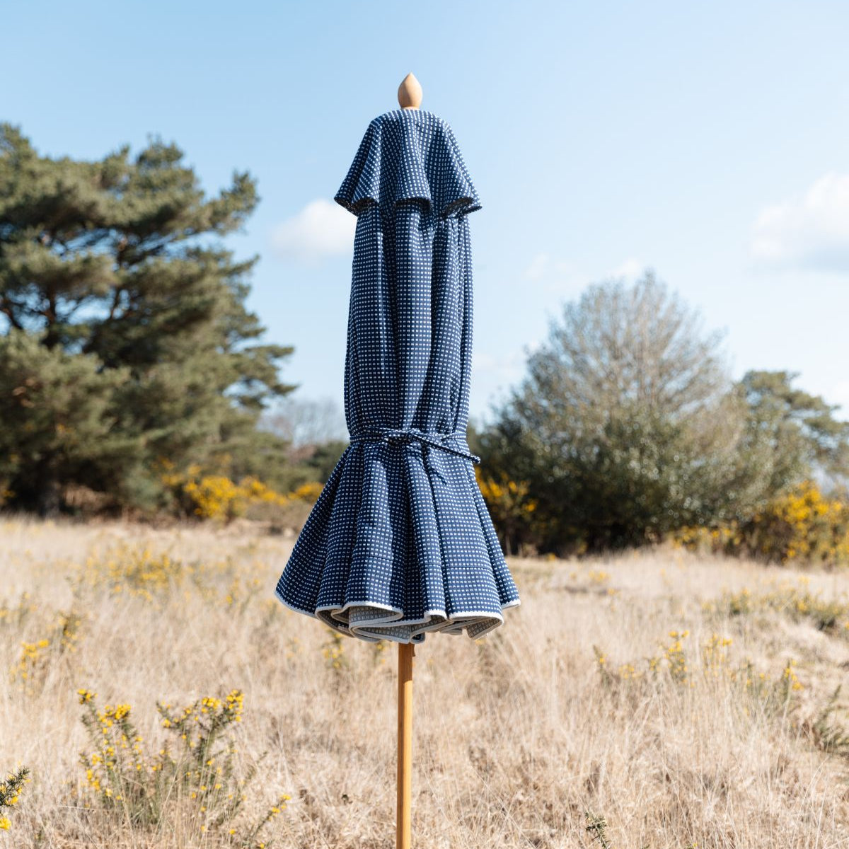 Dots & dashes embroidered parasol with valance