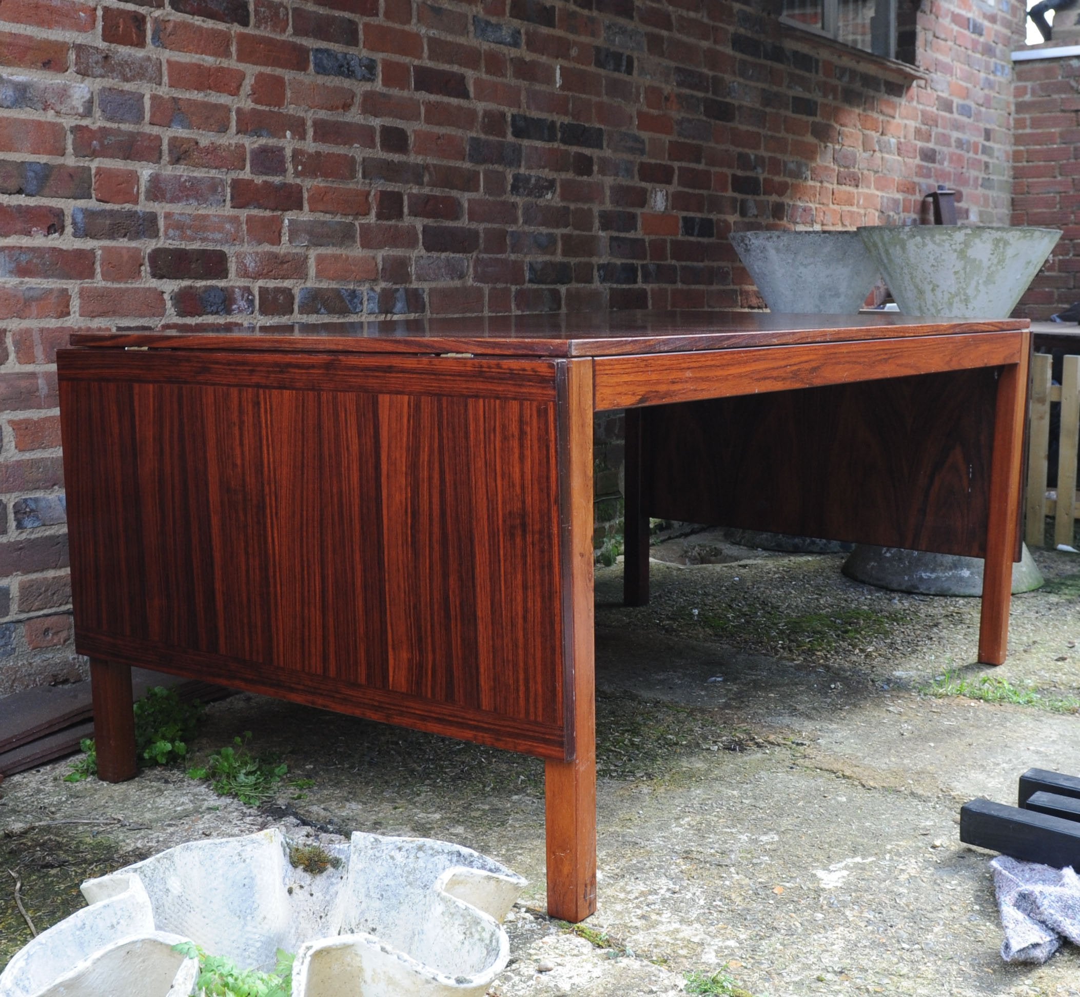 Mid-Century Extending Rosewood Dining Table By Vejle Stole