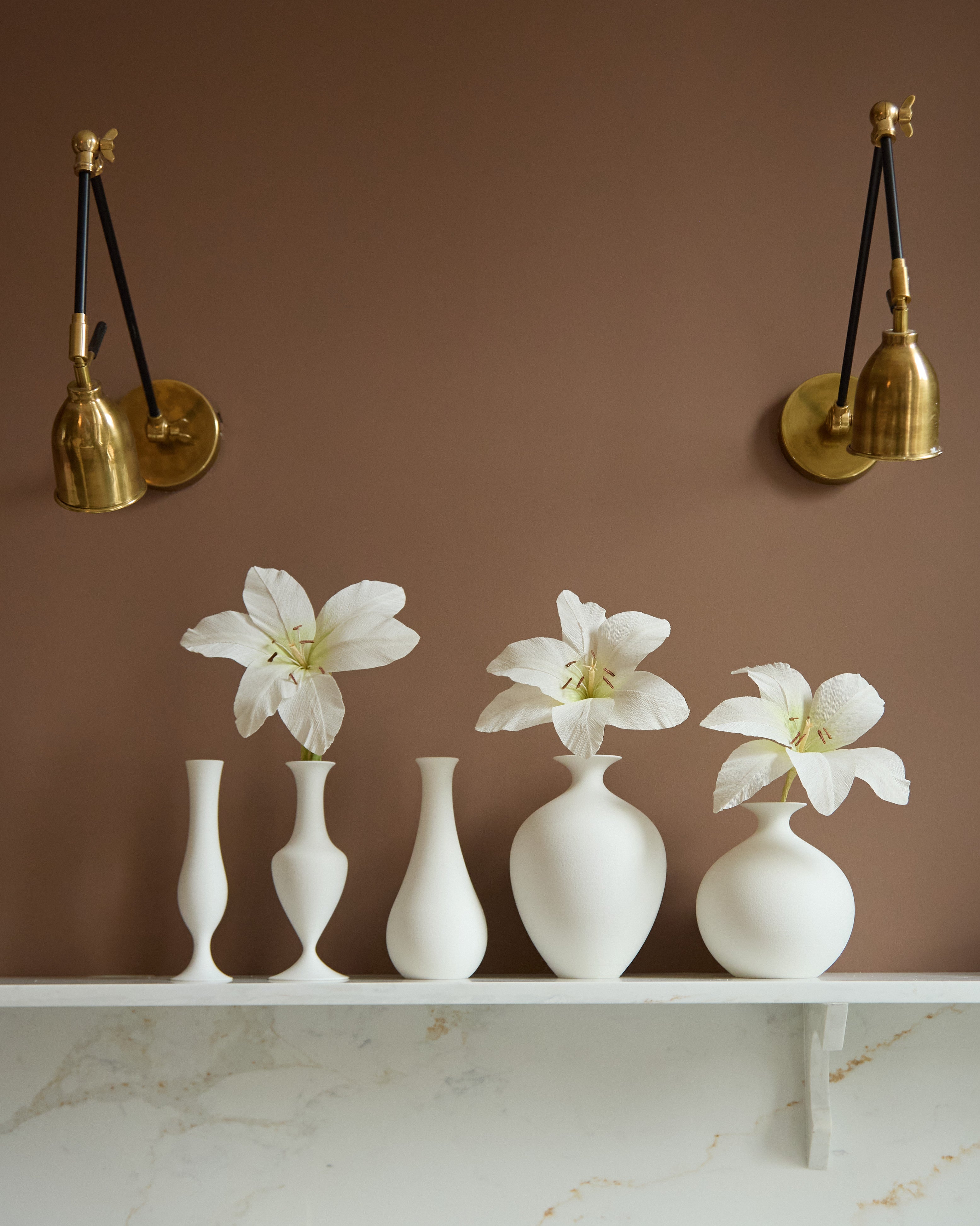 Teardrop Vase - White Lily