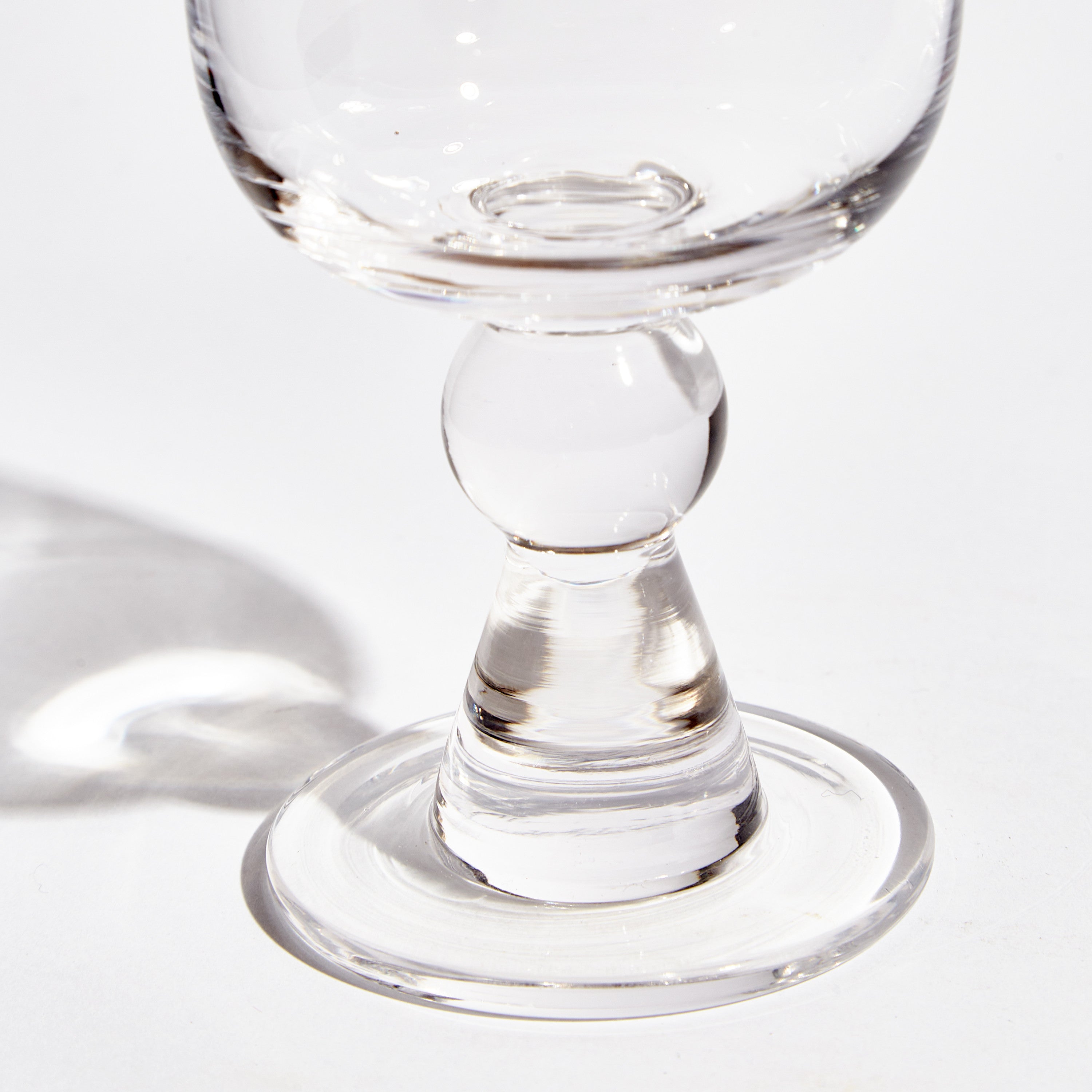 Retro wine goblet- Transparent