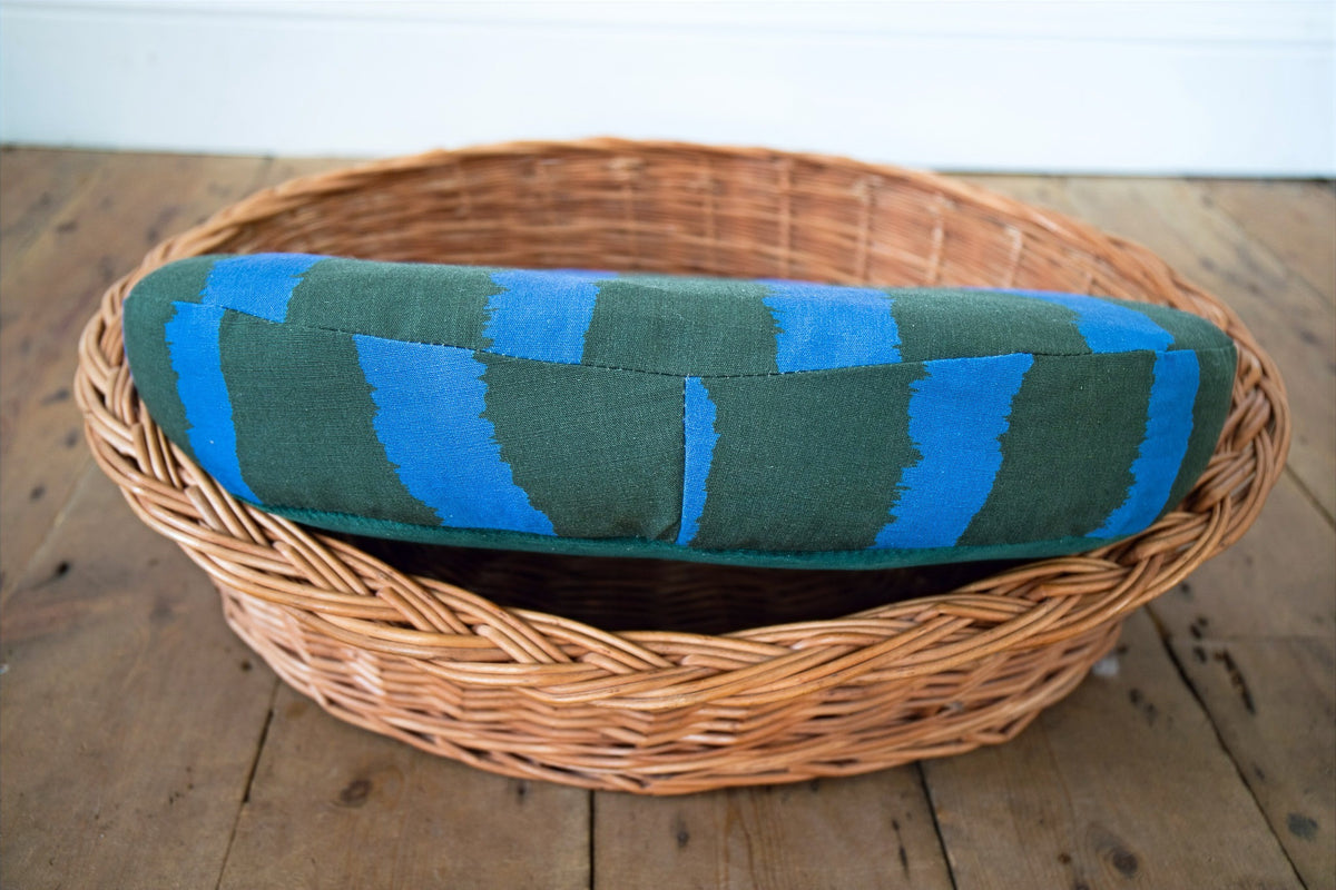 Vintage Dog / Cat pet basket with printed Colbalt stripe linen cushion