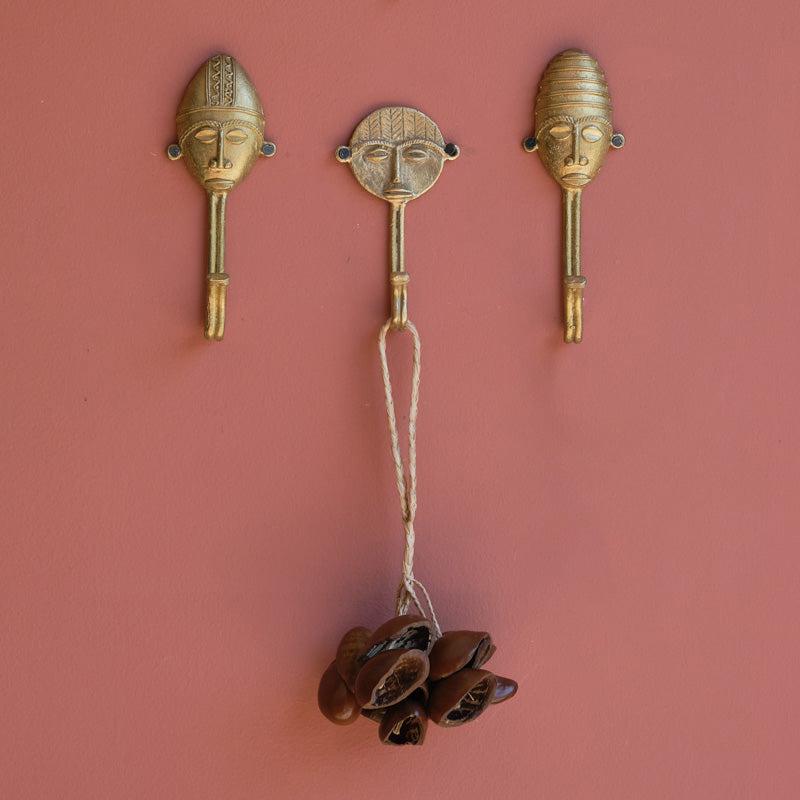 Ghanaian Ashanti Brass Hook 'Round Face Mask'