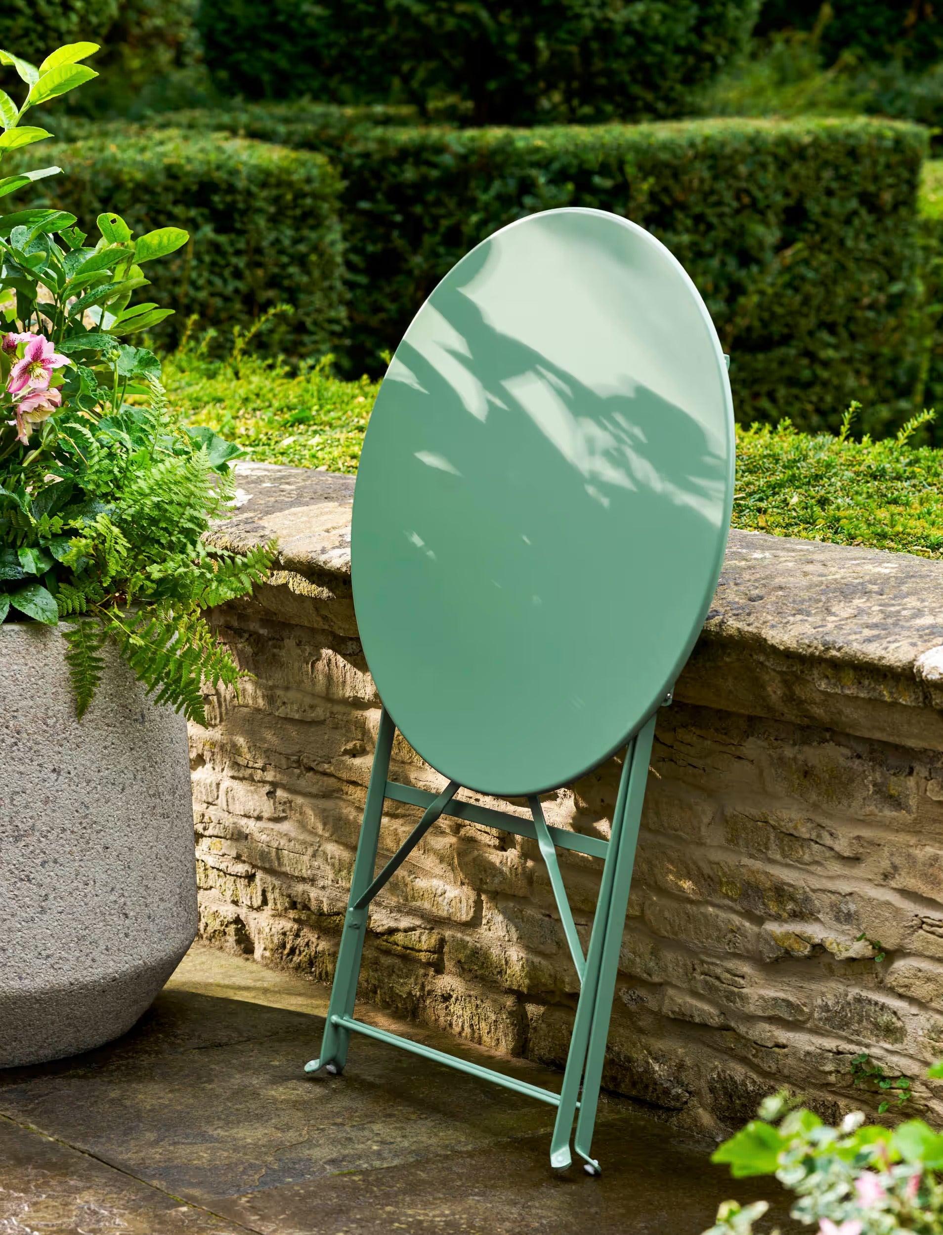 RIVE DROITE BISTRO TABLE SMALL THISTLE GREEN