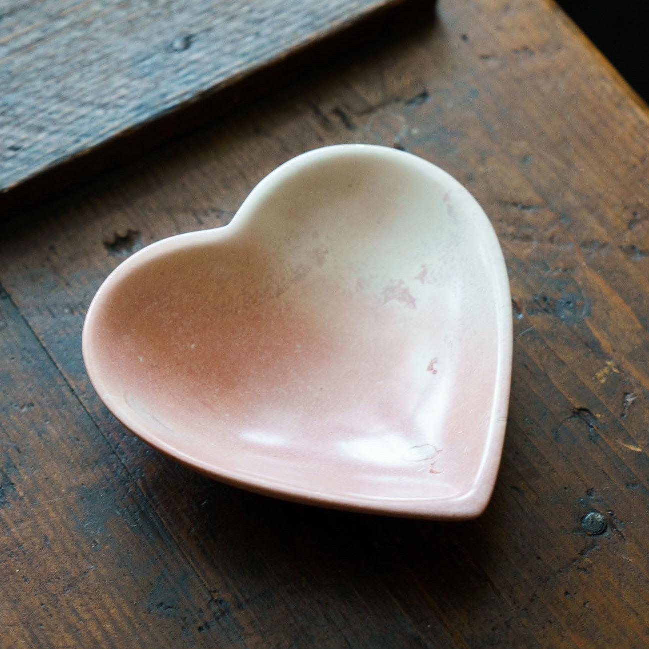 Kenyan Soapstone Heart Dish 'Marbled Pink'