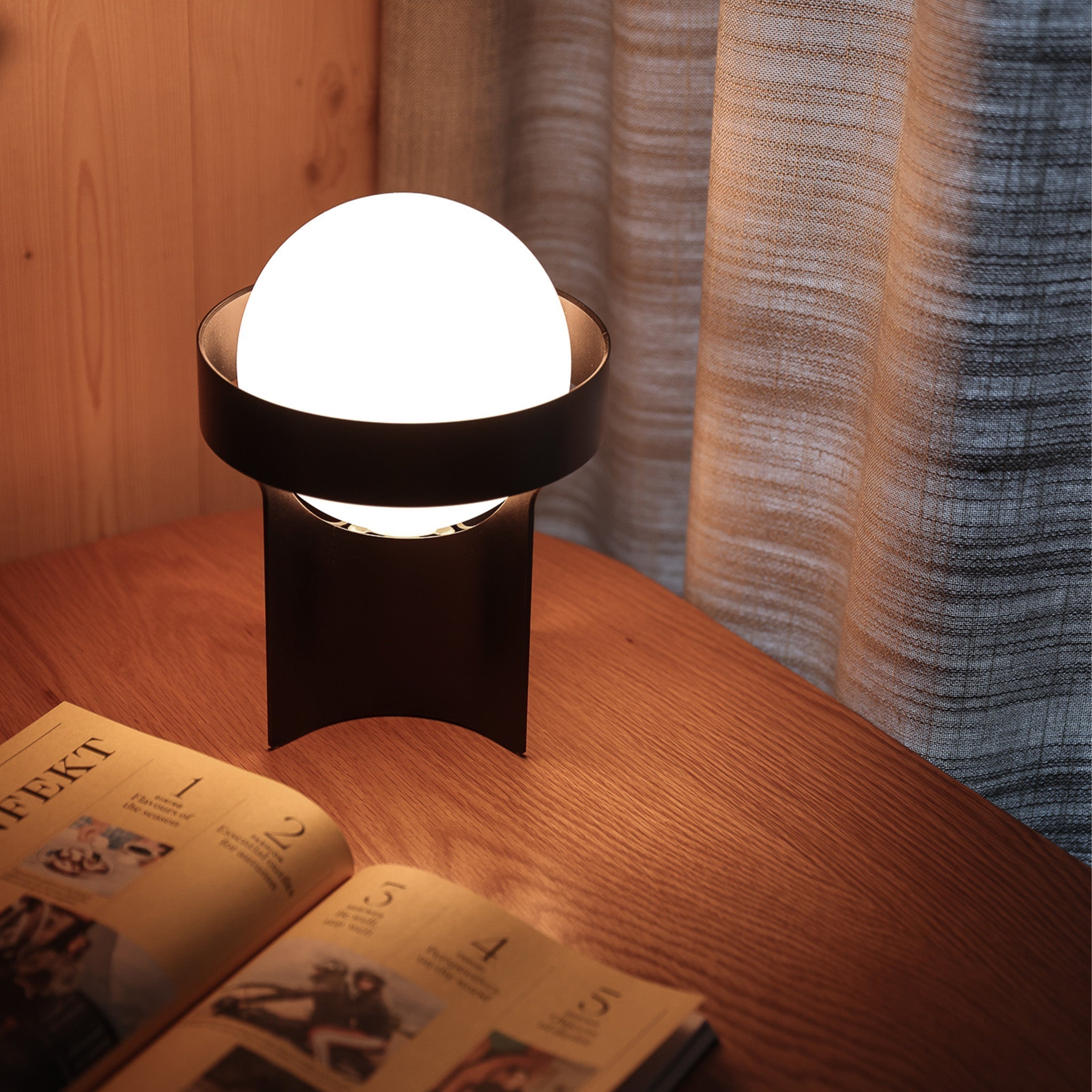 Loop Table Lamp with Sphere IV