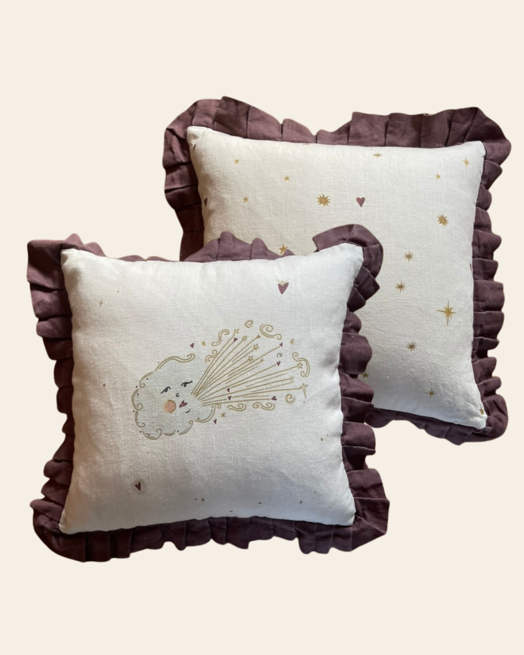 Linen ruffled cushion cover Love Cloud