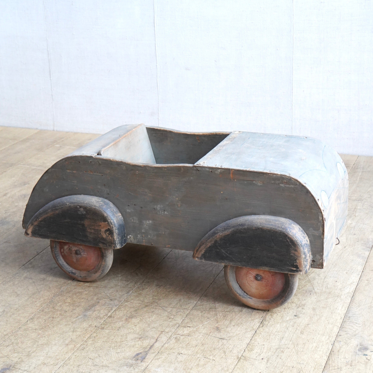 BMW wooden car