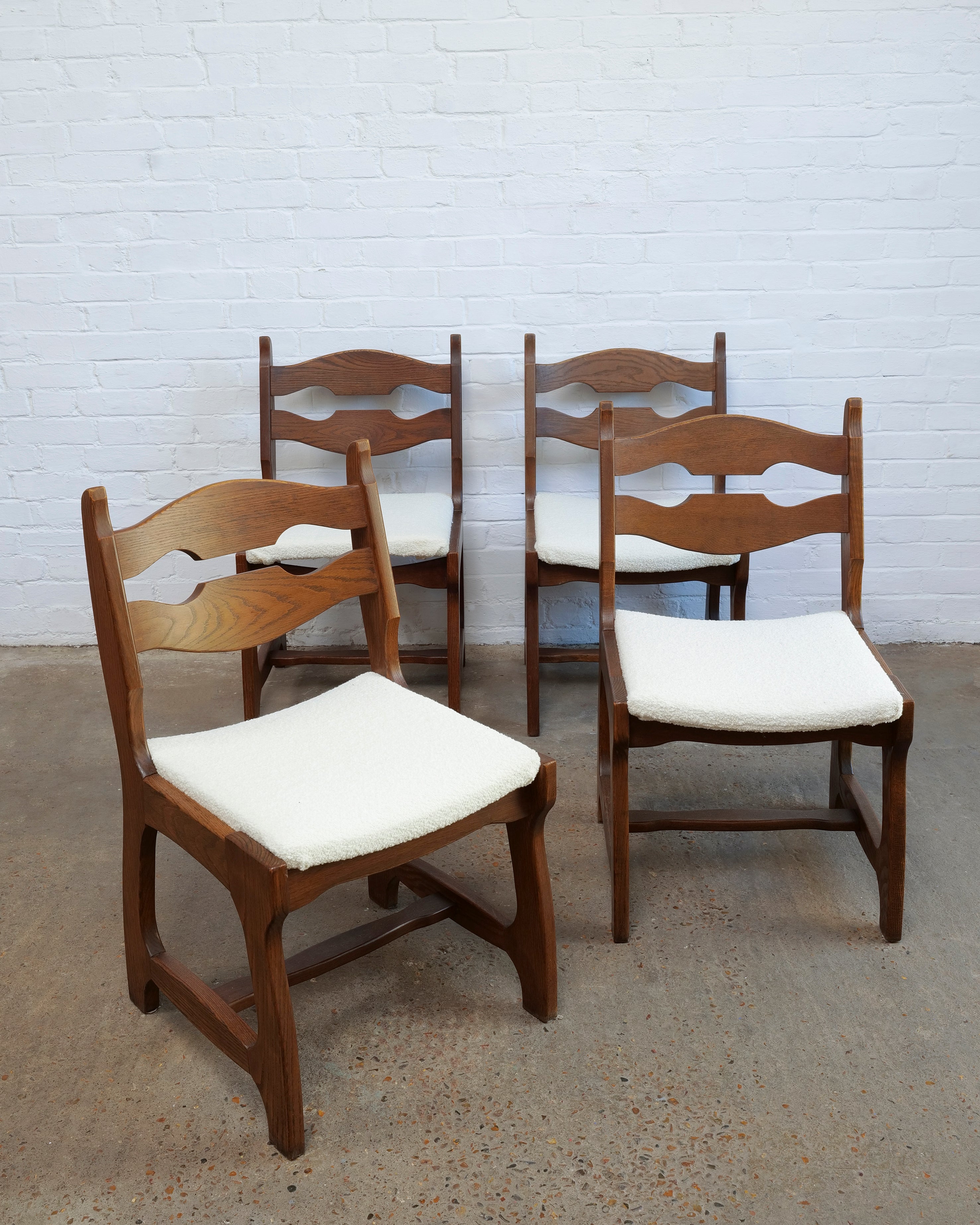 Set Of 4 Razor Back Oak Chairs By Guillerme Et Chambron