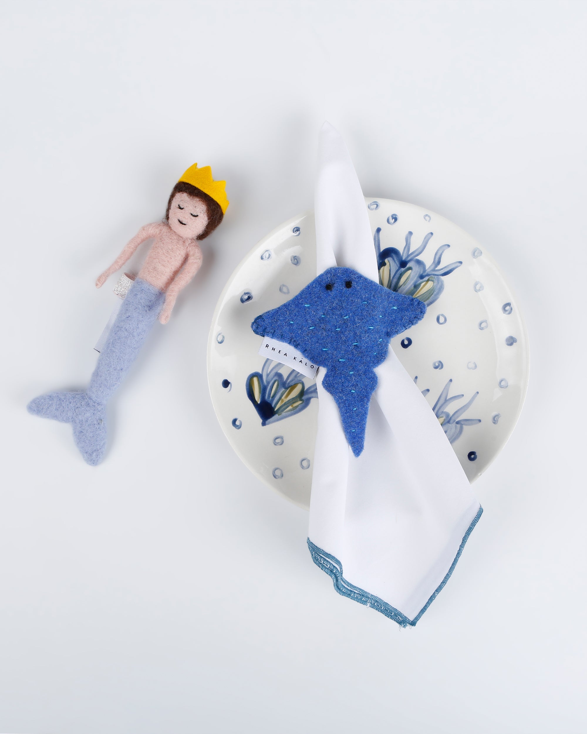 Blue corals & bubbles plate