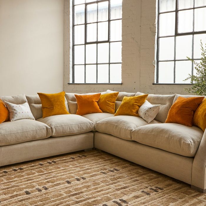 Laghu Spice Cushion | Sample Sale