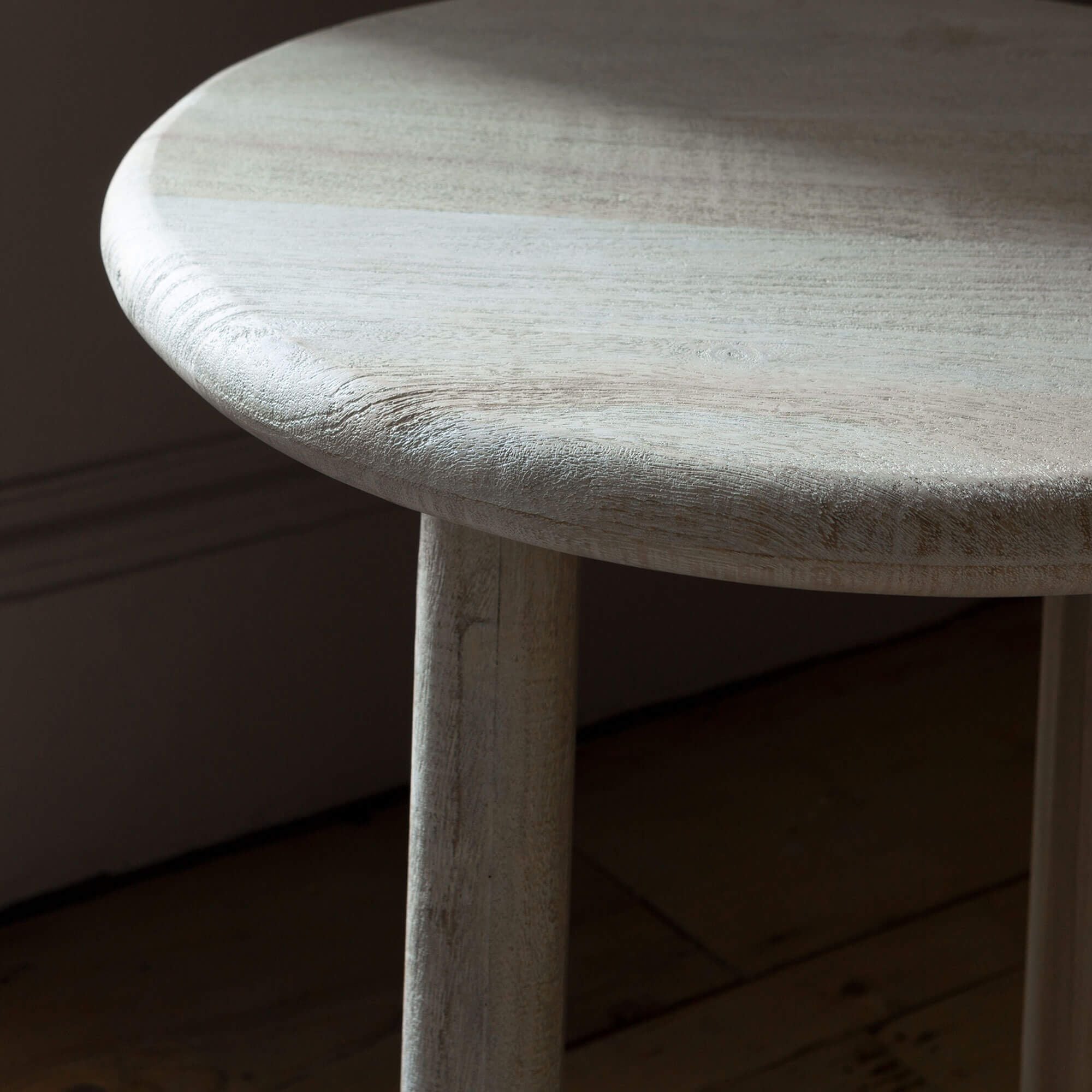 Evie Natural Mango Wood Side Table