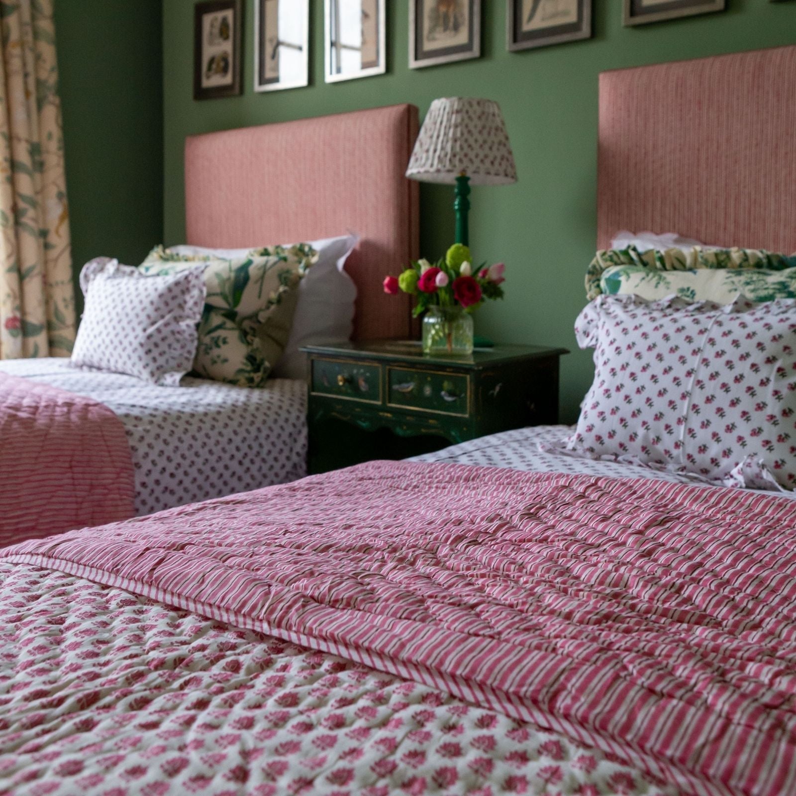 Pink Pomily Quilt