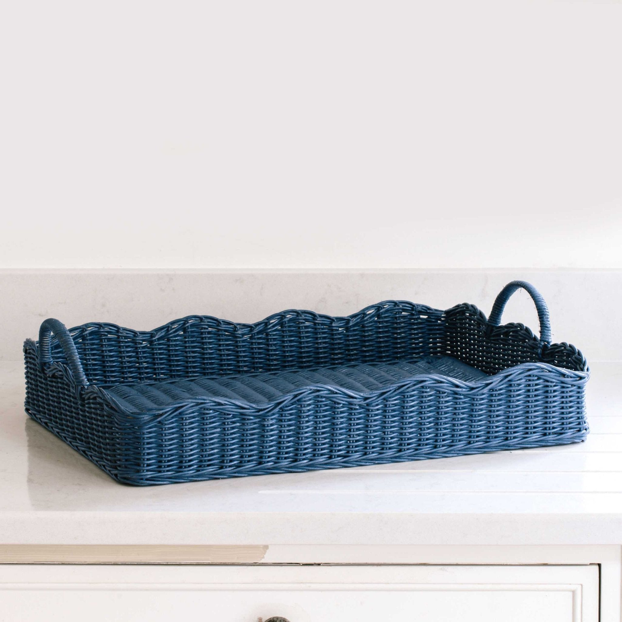 Rattan Scalloped Tray (Blue)