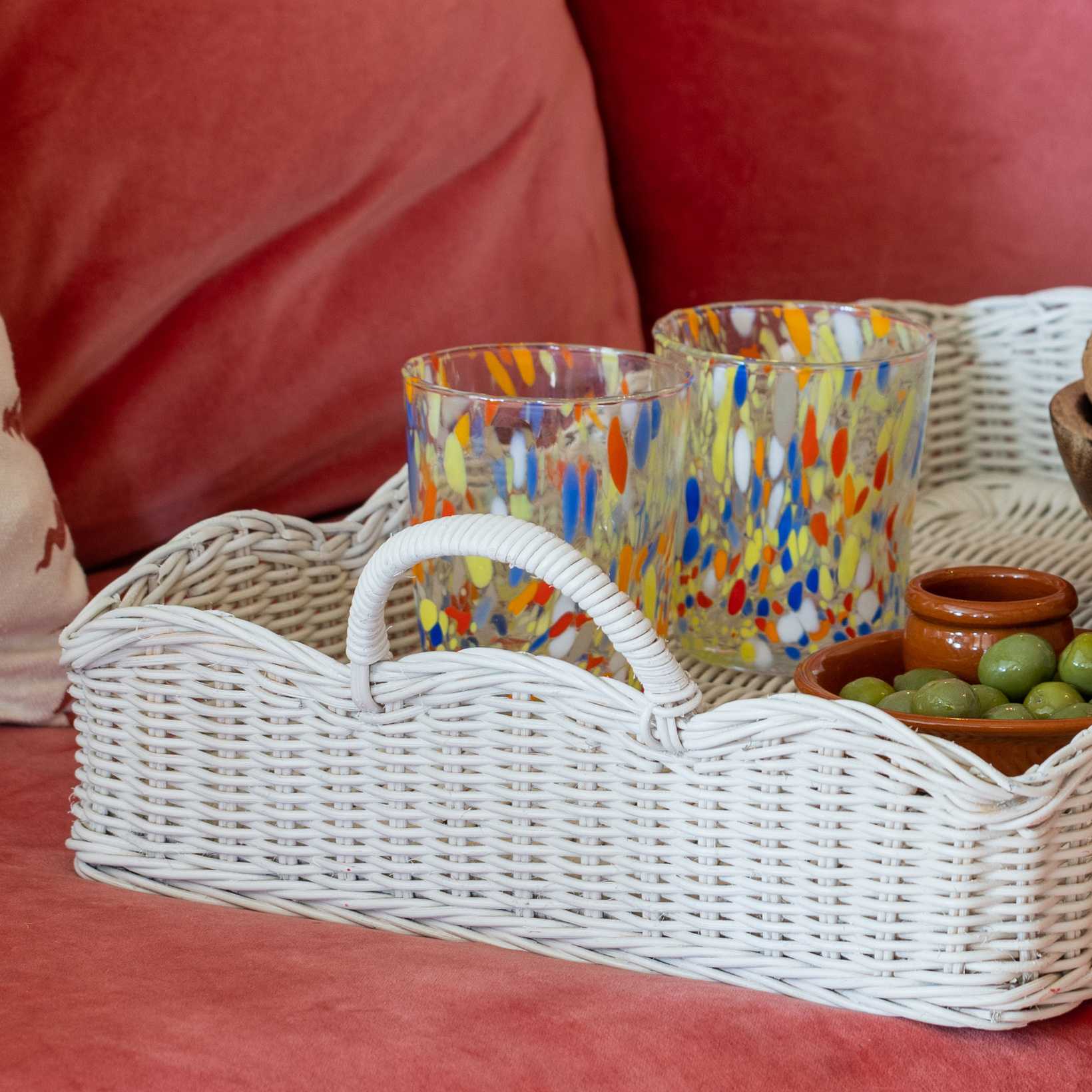 Rattan Scalloped Tray (Cream)